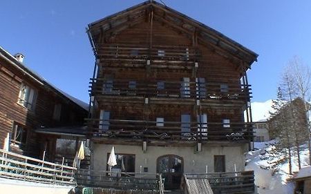 Hotel Le Grand Tetras Saint-Vérand Zewnętrze zdjęcie