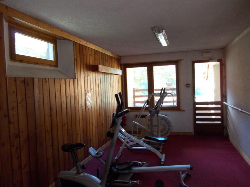 Hotel Le Grand Tetras Saint-Vérand Zewnętrze zdjęcie